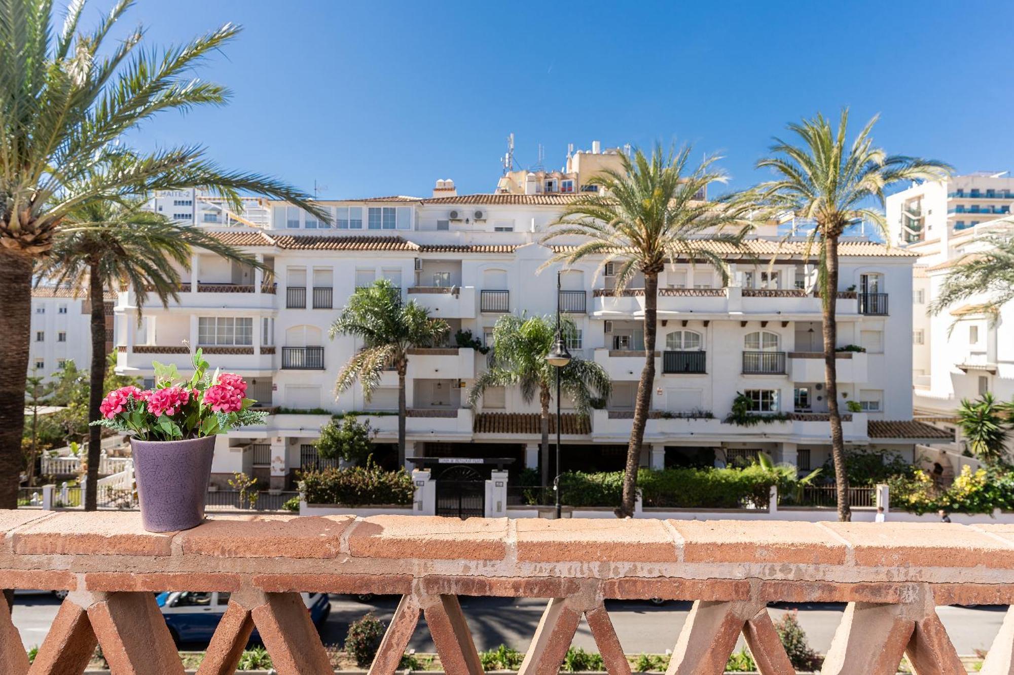 Blonzu Costa De Marfil Apartment Беналмадена Екстериор снимка